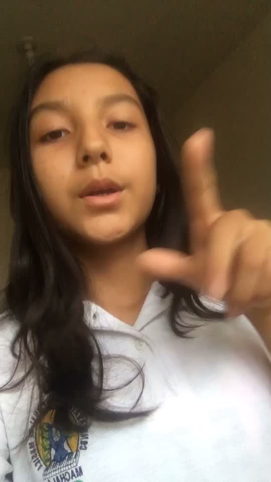 @Carlanahi Buena&ntilde;o