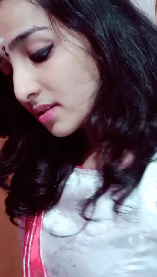 @dishu_valthaje