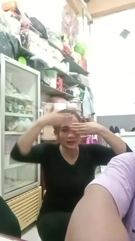 @Ayuk kepo