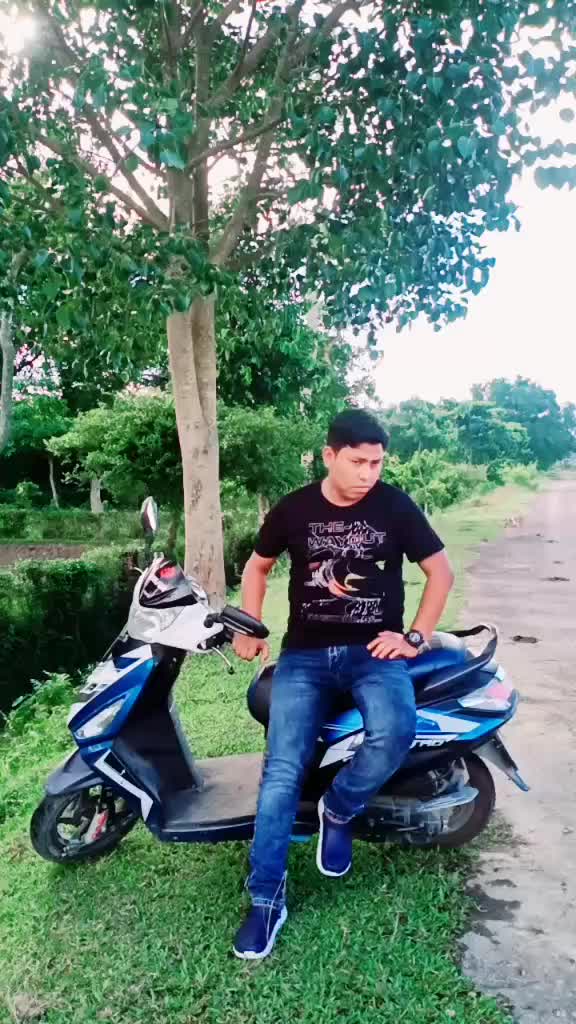@অনুপম বৰগোহাঁই