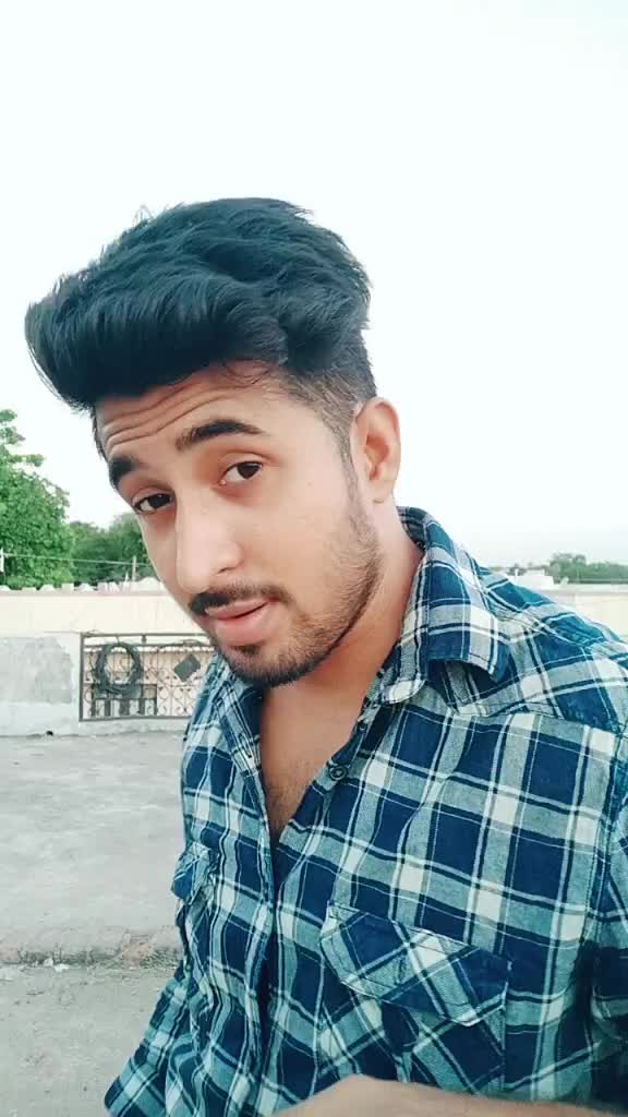 @AkshayTomy