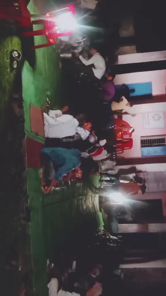 @Makhan Kushwah