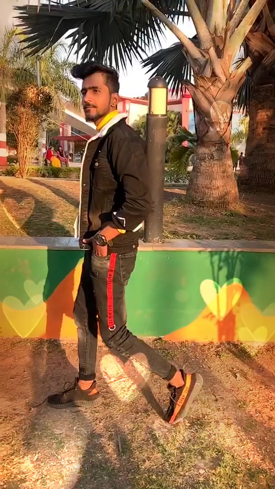 @Yashu_u