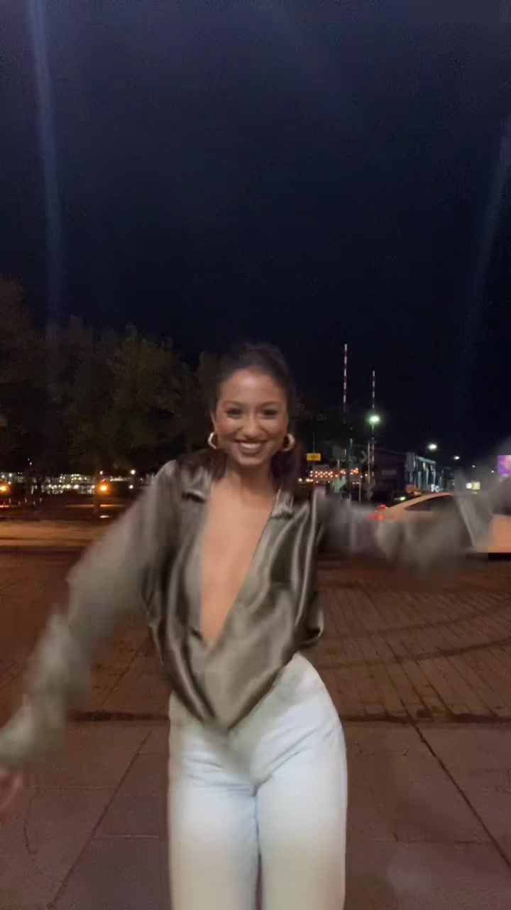 @Chica