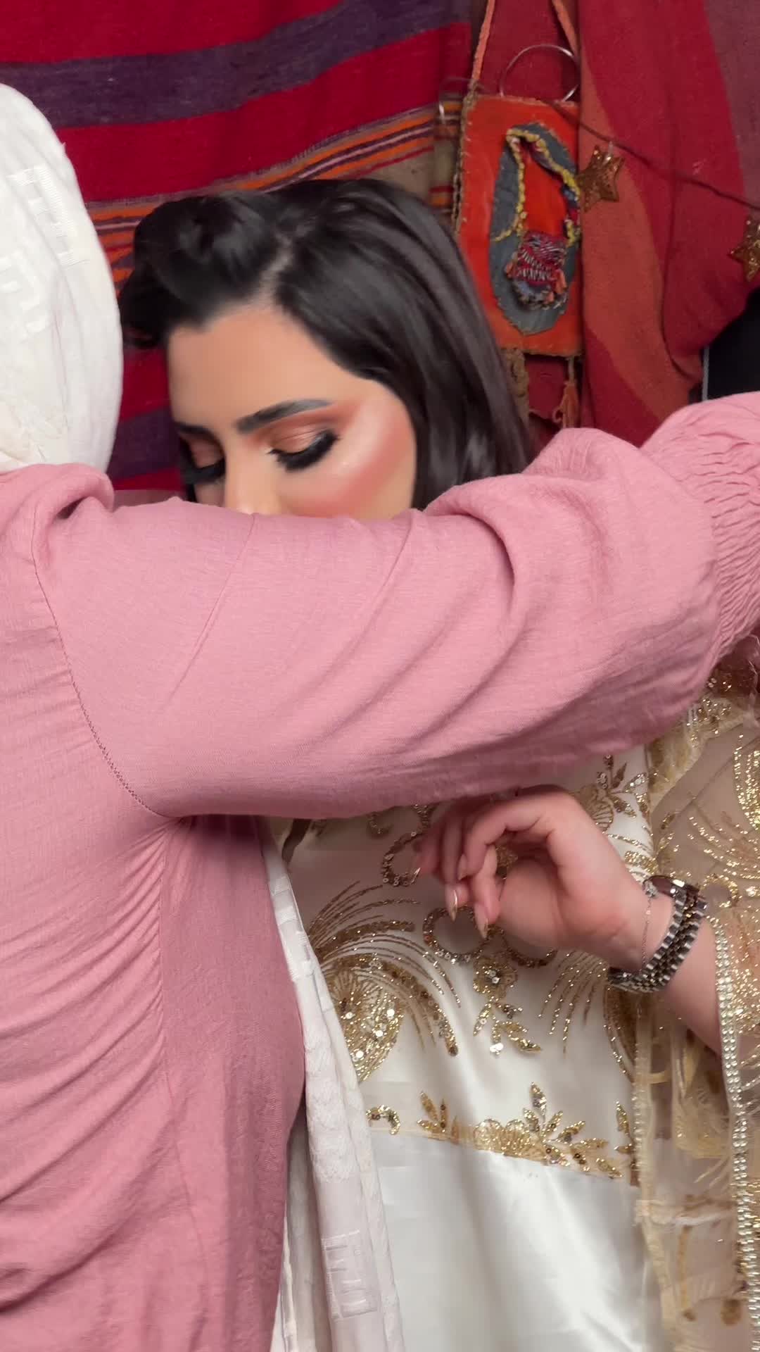 @makeupartistkoka_alzalok