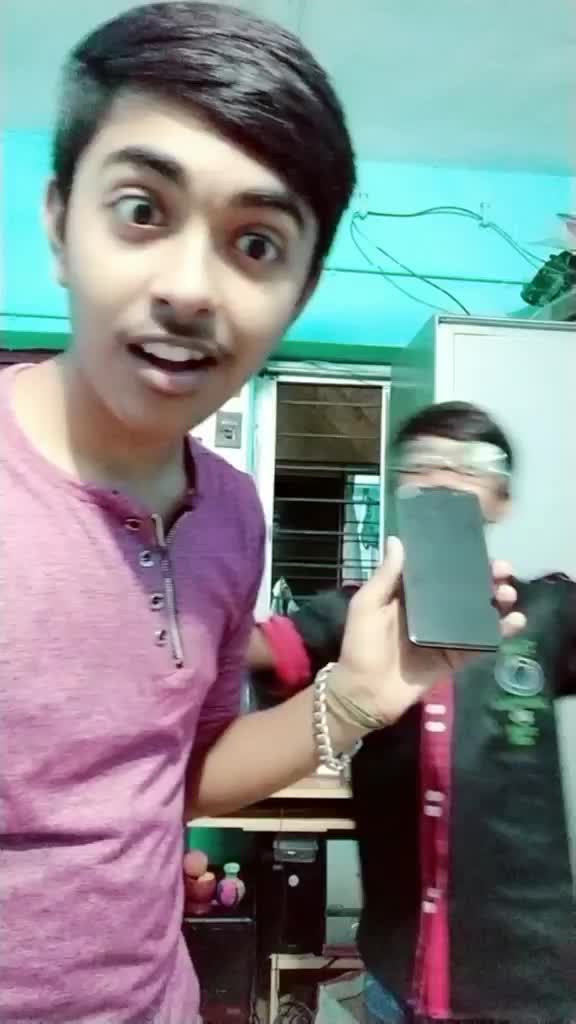 @mr_akshat