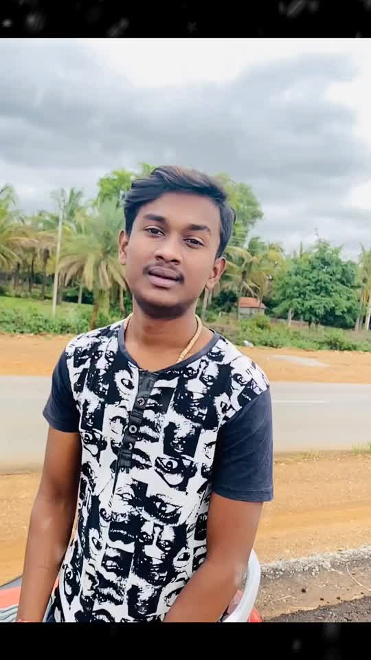 @👑Likhith Liki👑