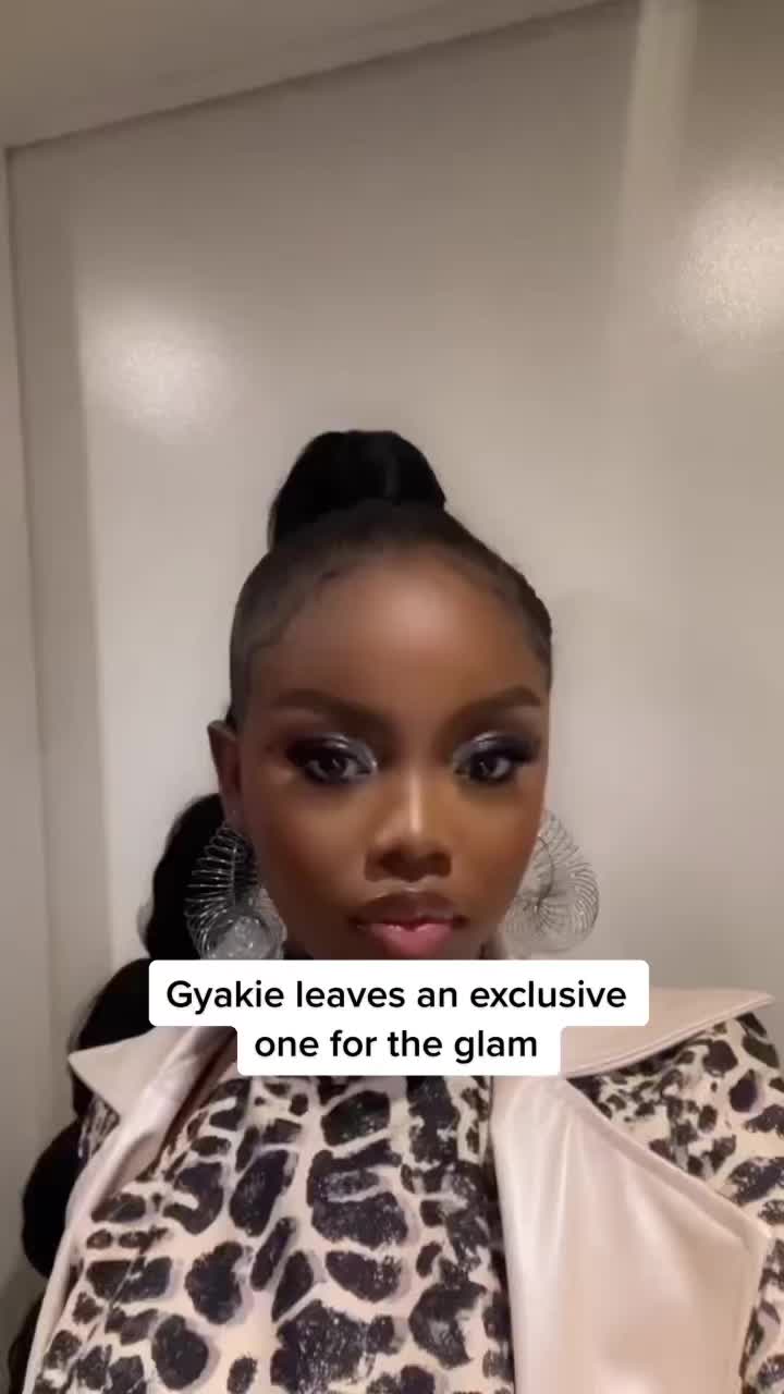@AGYEIWAA