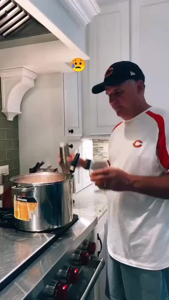 @Van