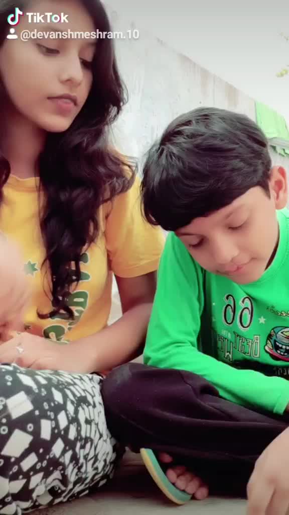 @🐝SAKSHI MESHRAM🐝