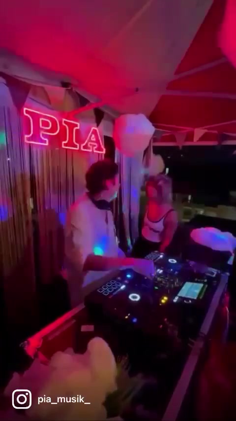@Pia Musik