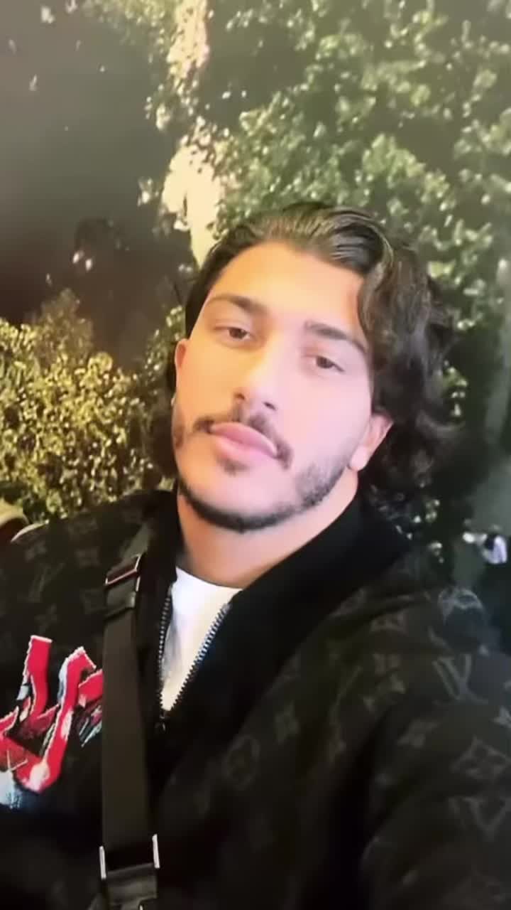 @Mero_428