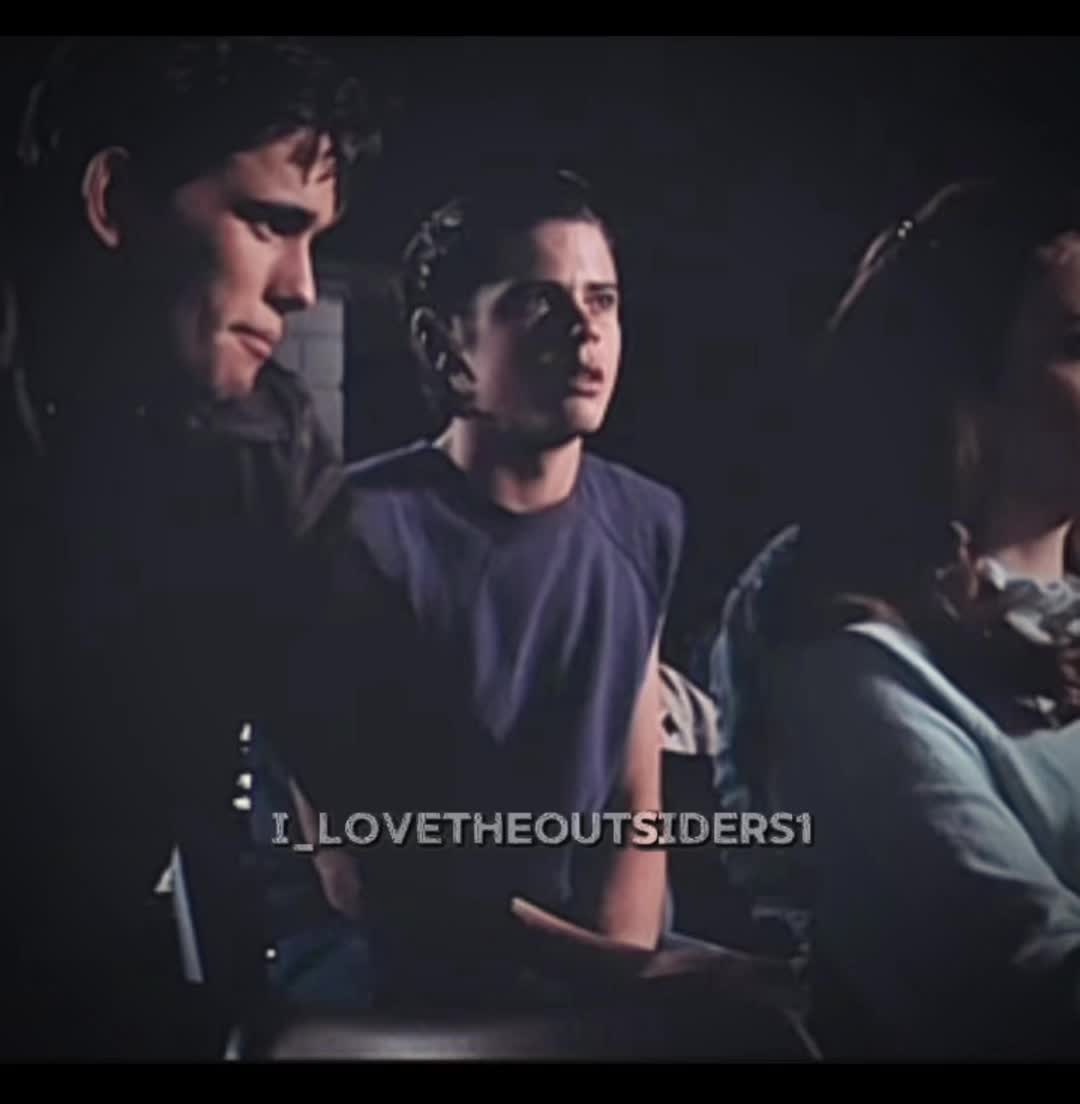 @i_lovetheoutsiders1