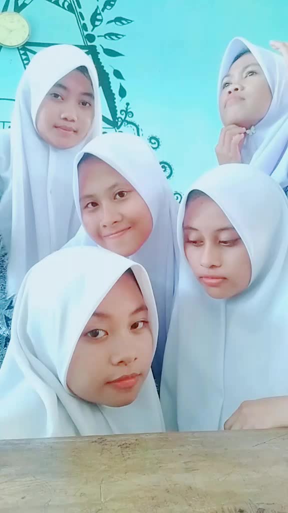 @niekyrsrrrr