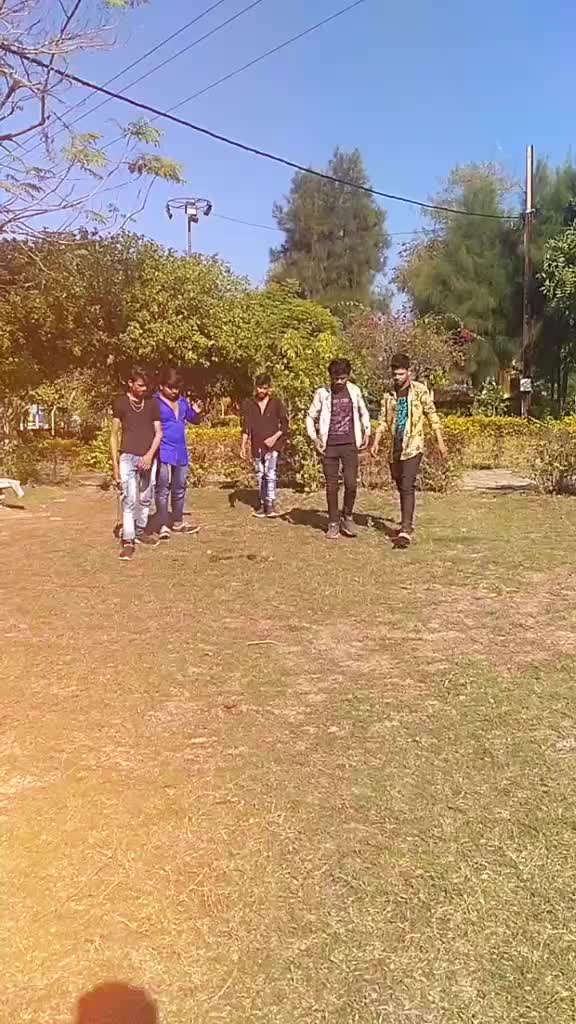 @Apna..DAMOH.⚡