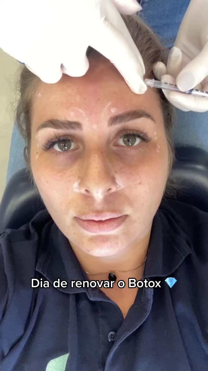 @Simone Mahmud | Dentista