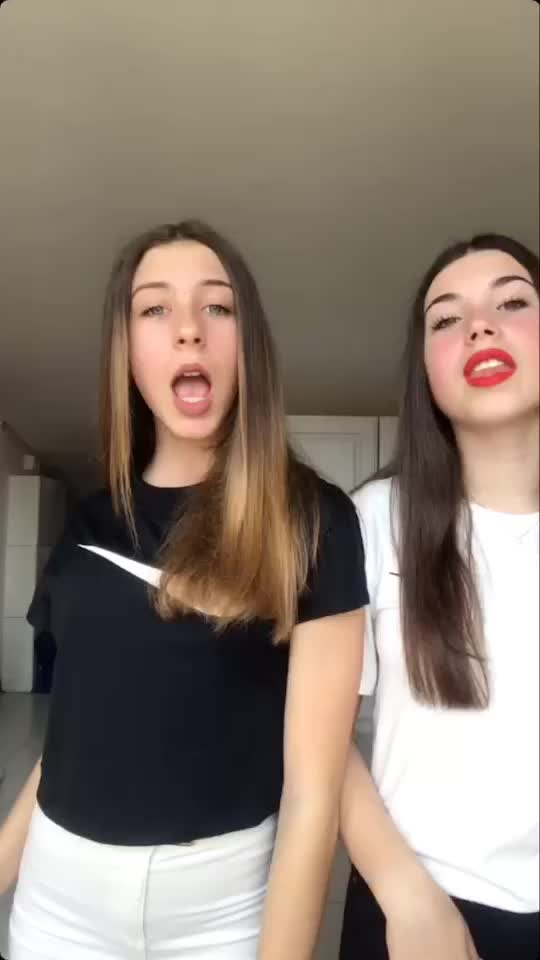 @Linda e Sofia💜