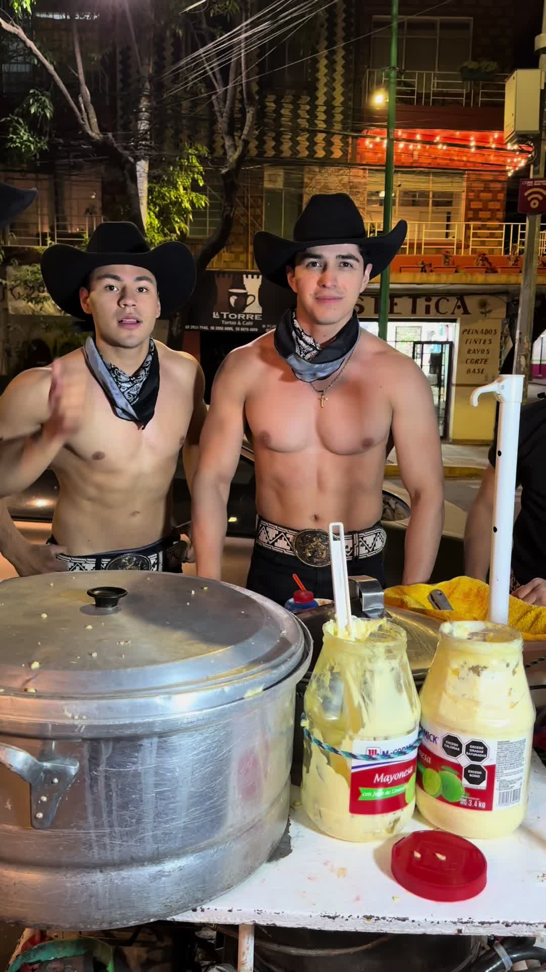 @Pistolas de Oro