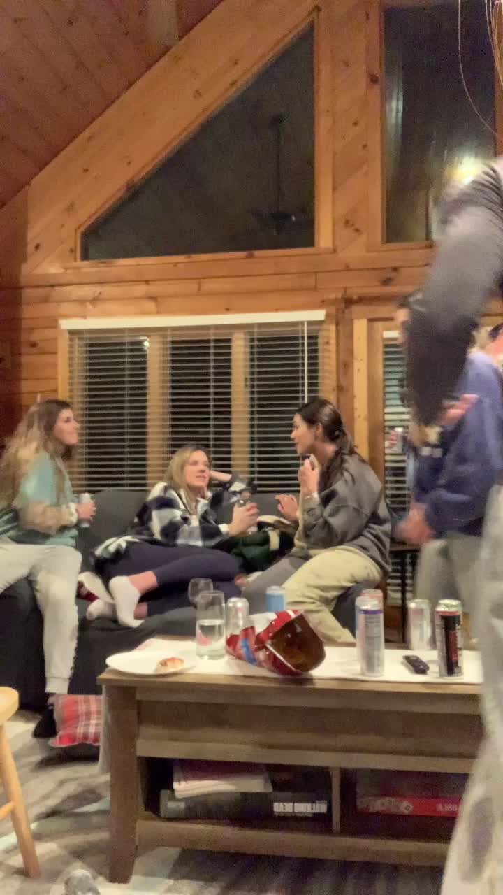 @Rachhmo
