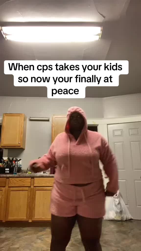 @raeyoumessy