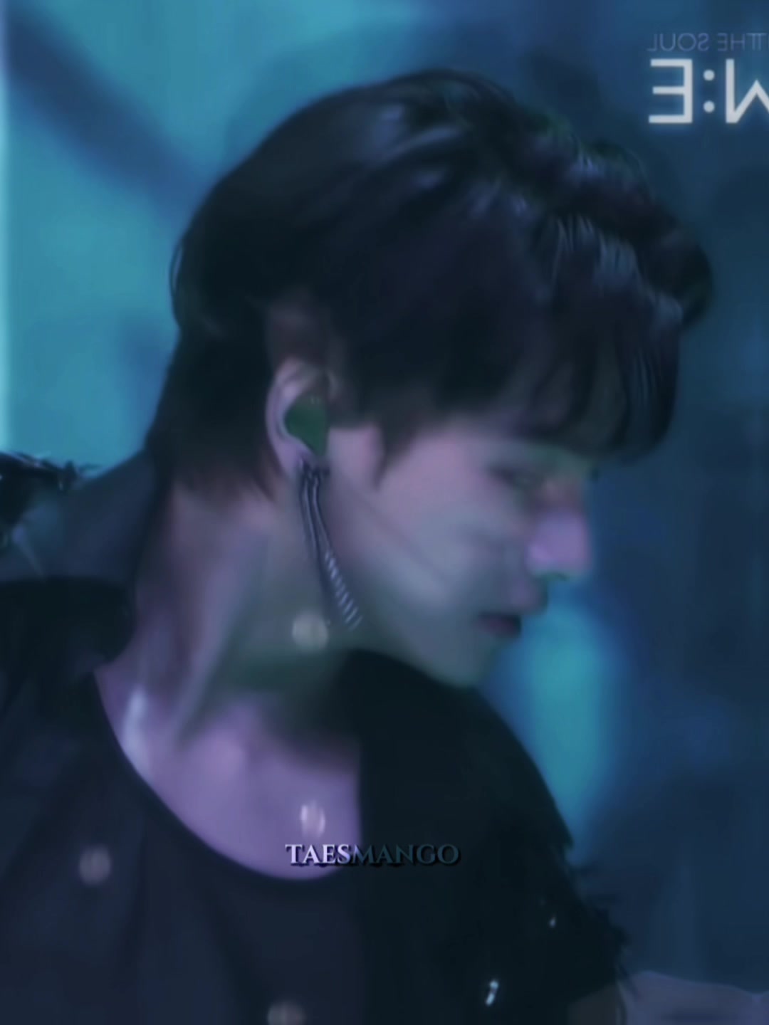 @<3