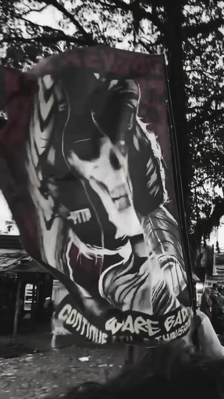 @STORYBTRNEVERDIE