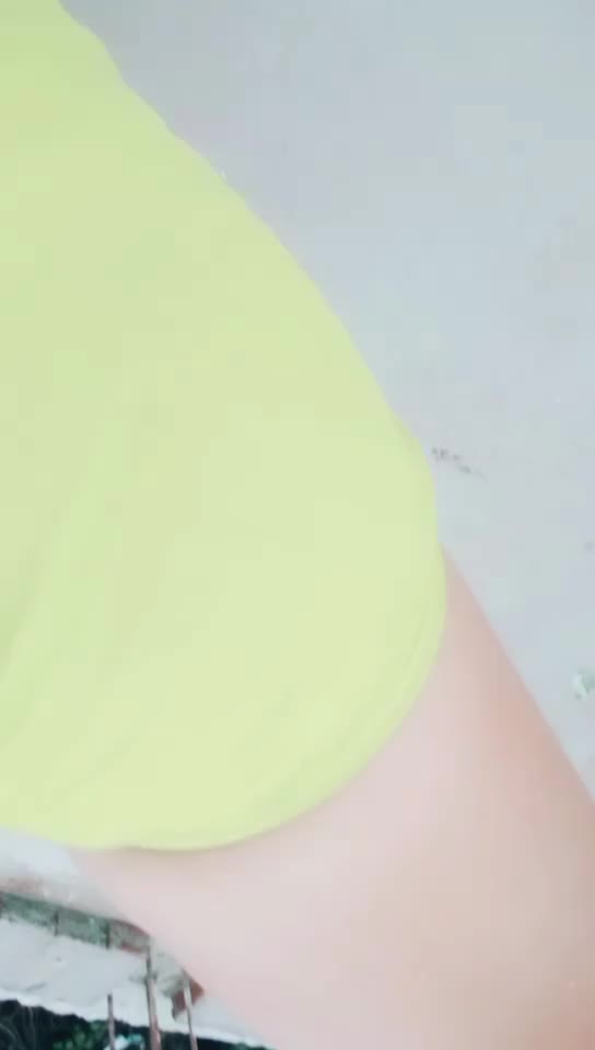 @queen143505