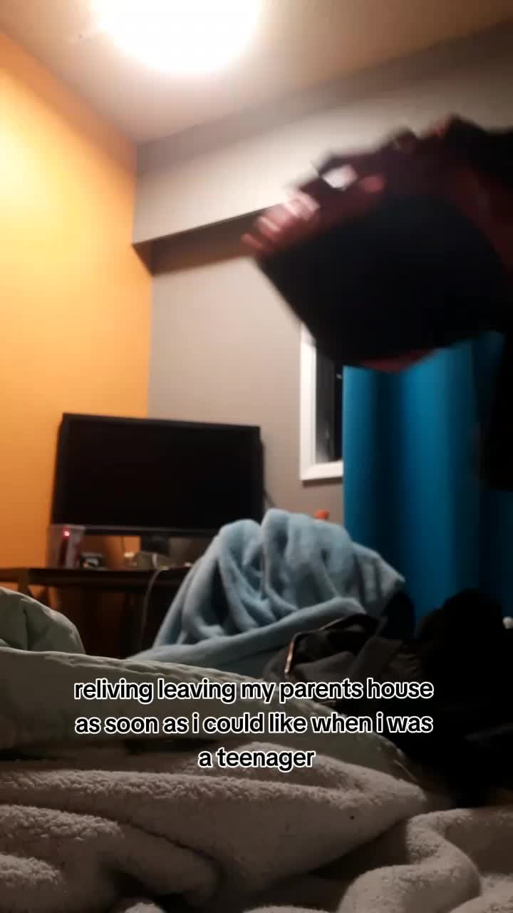 @auradish
