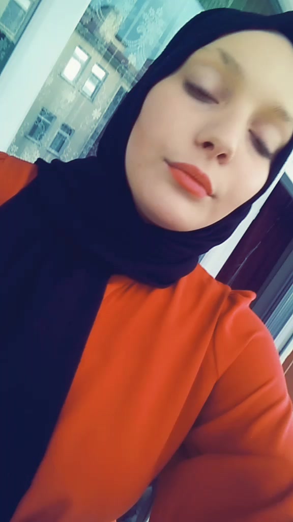 @B&uuml;şra Demirel