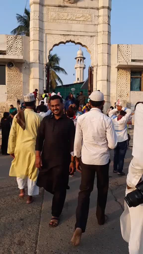 @S Mujeeb Shaik
