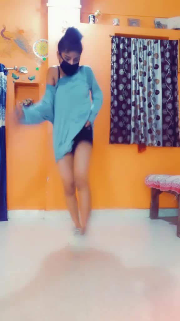 @sakshi hip hopper 😘