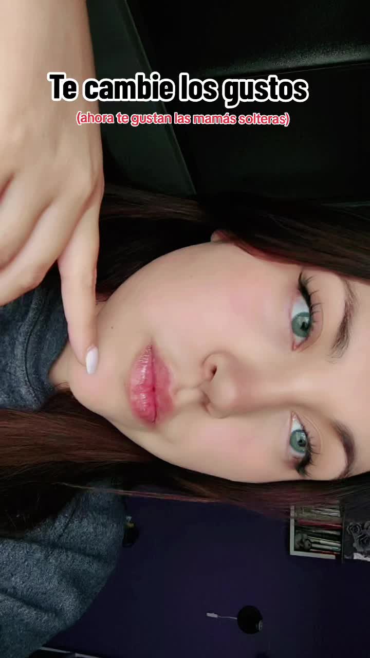 @Camila Valderrama