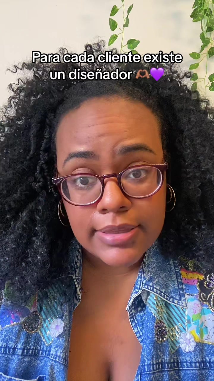 @Ash | Dise&ntilde;adora 👩🏽&zwj;💻