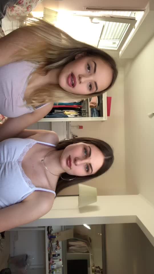 @Mandy & Sophie🥰🥰