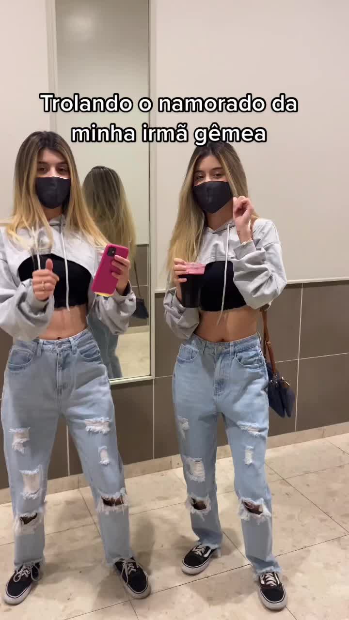 @thaís e agdha