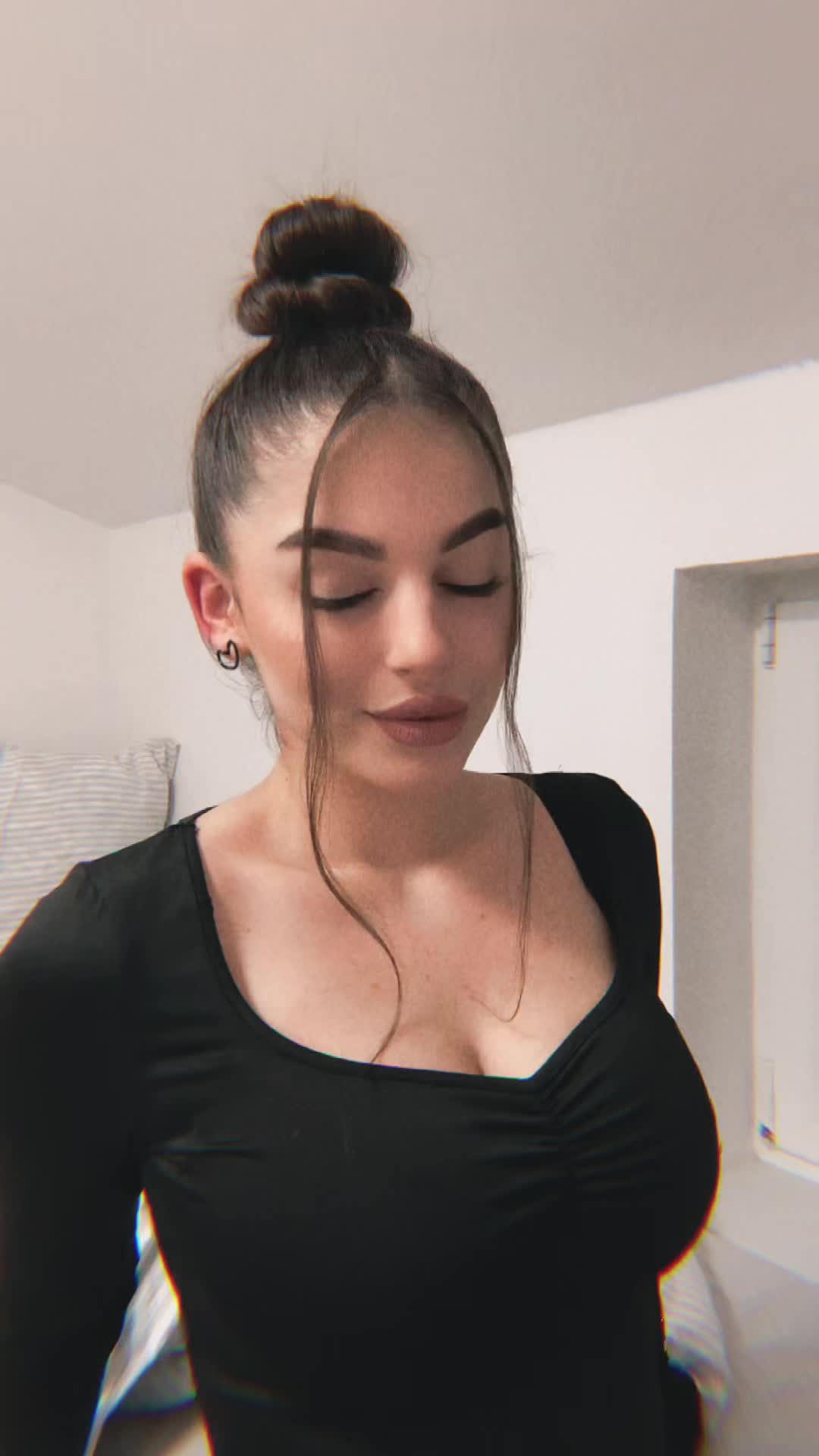 @🥥Олена Чорна🥥
