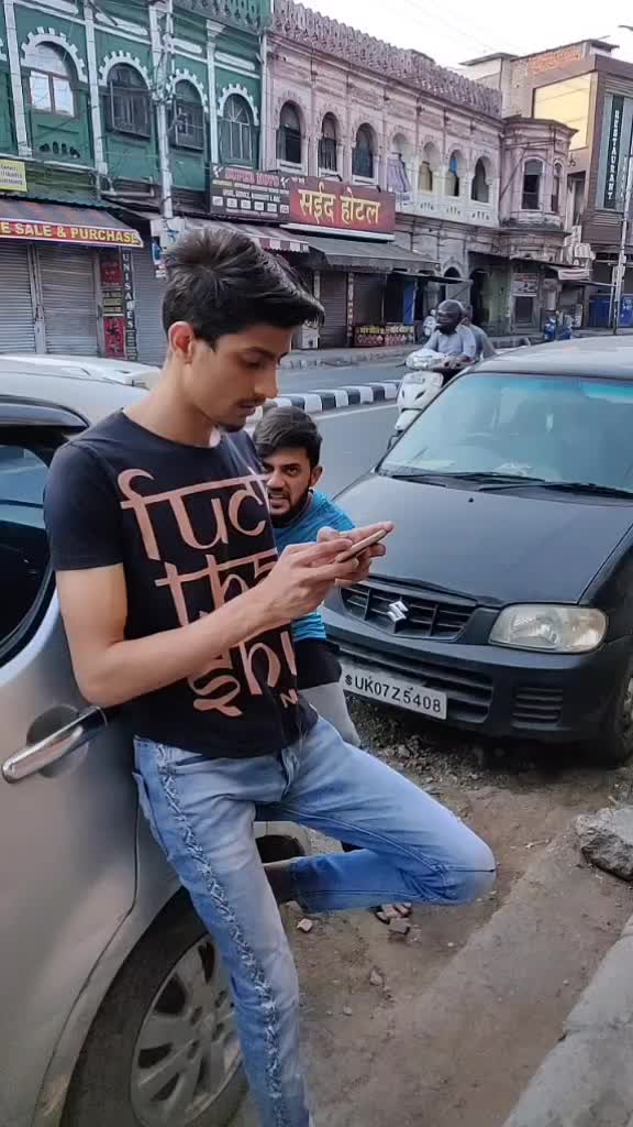 @VaQas_Khan