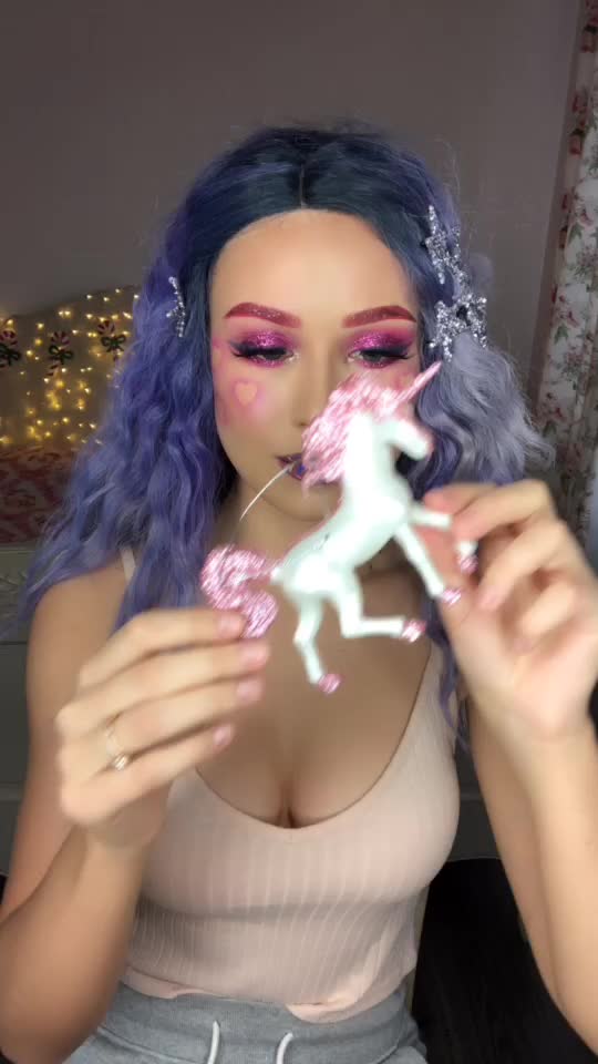 @powerpuffmoniq