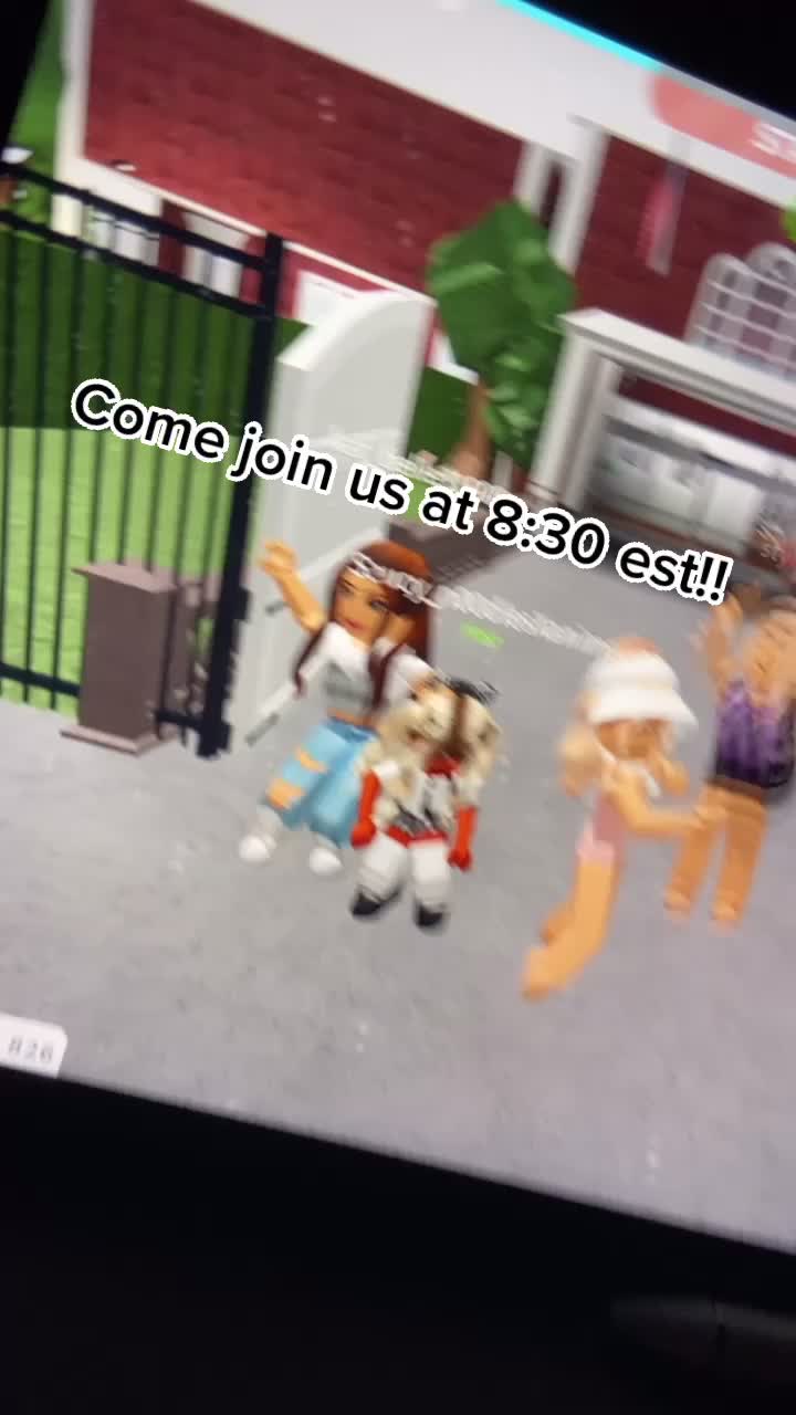 @Bʟᴏxʙᴜʀɢ sᴄʜᴏᴏʟ!