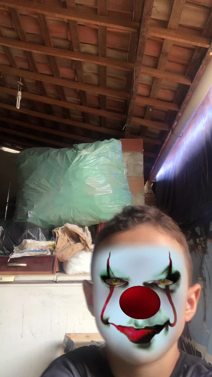 @JulianaPoorto
