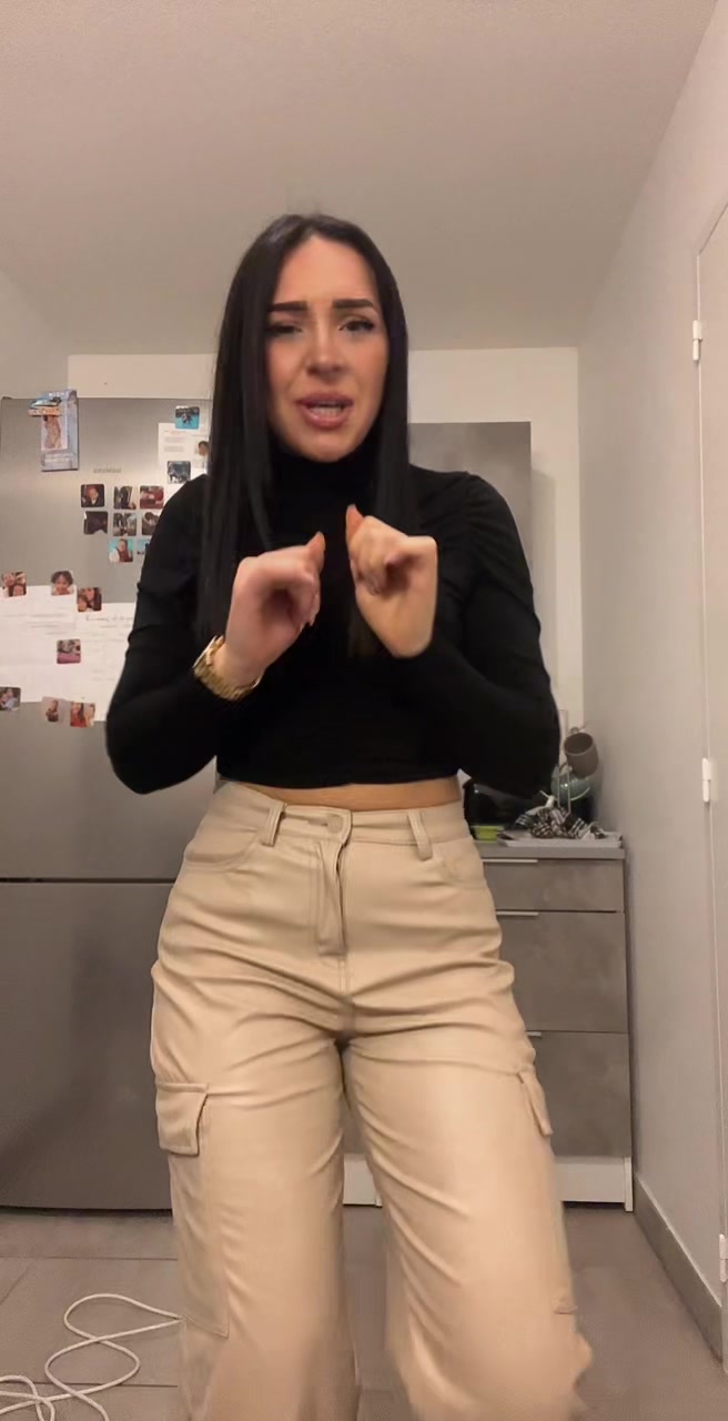 @Mélissa 🦋