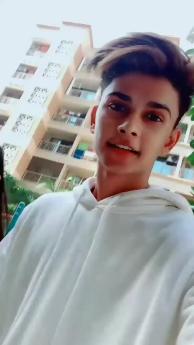 @user1046877780316