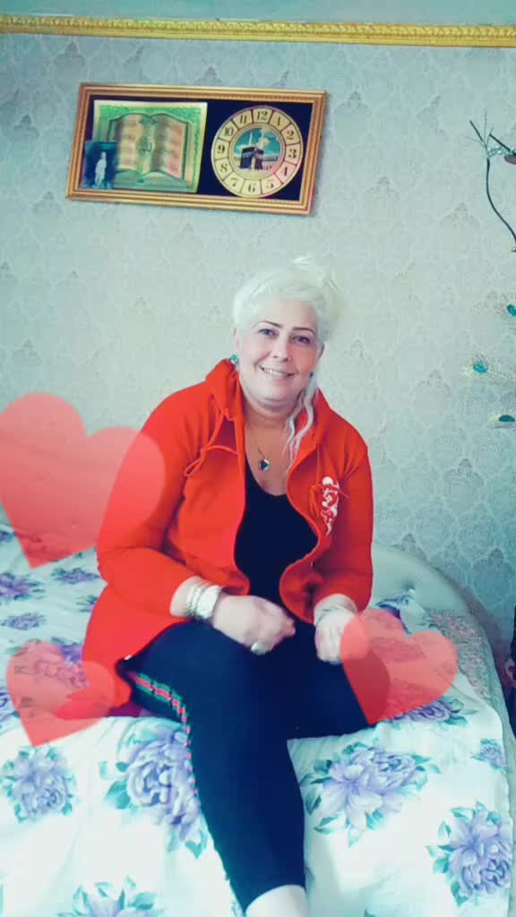 @😘Esen Yagmur😘