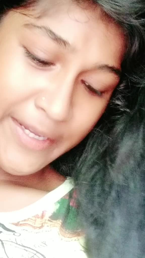@Queen 👸 Jayashree