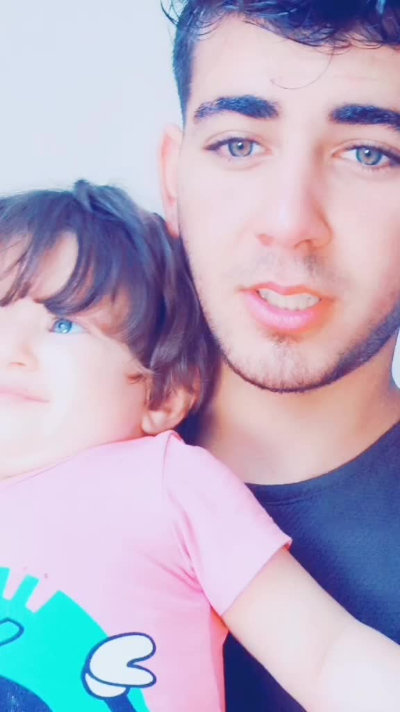 @صاحب العيون الخضر
