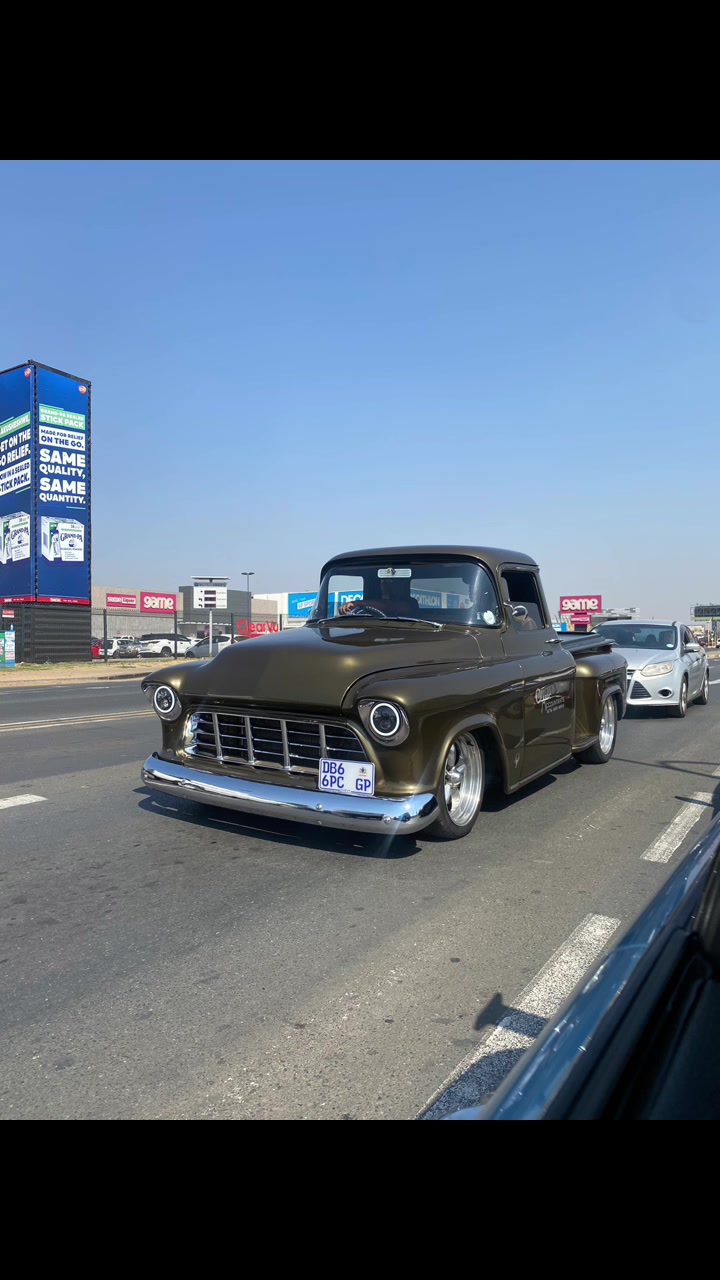 @Vehicle View Advertiser