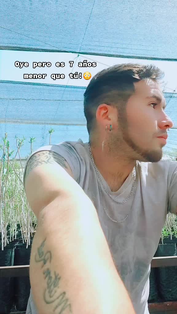 @Giovanny Sebastian 👑