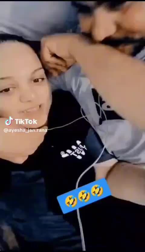 @Ayesha. Jan 😍. 999