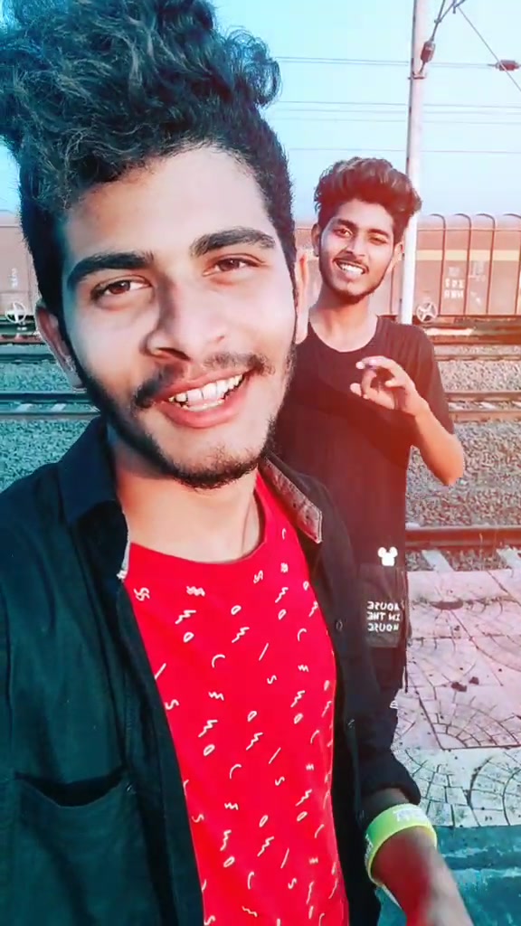 @youth_icon_anil
