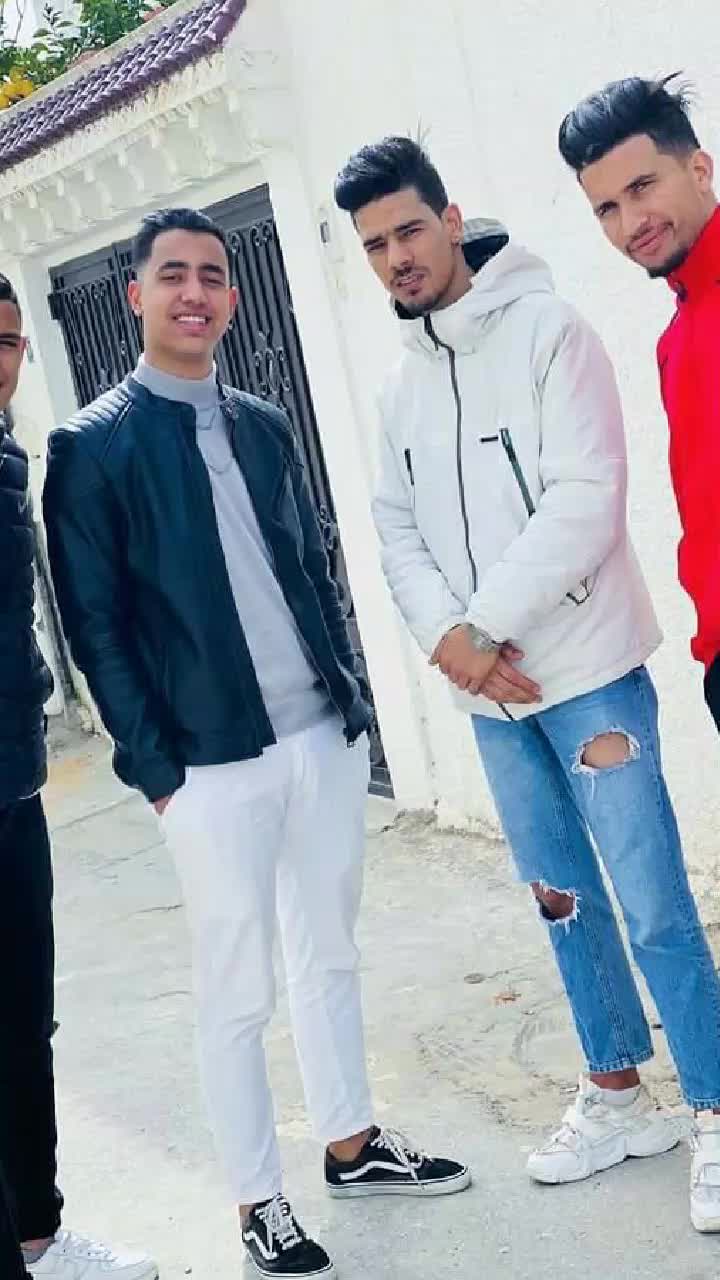@صور مشاهير ✌️❤️
